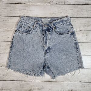 PacSun 90s Girlfriend High-Rise Light Blue Wash Denim Button Fly Shorts, Size 27